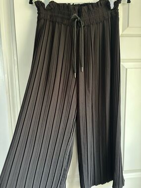 Rachel Zoe Black Pleated Wide-Leg Pants
